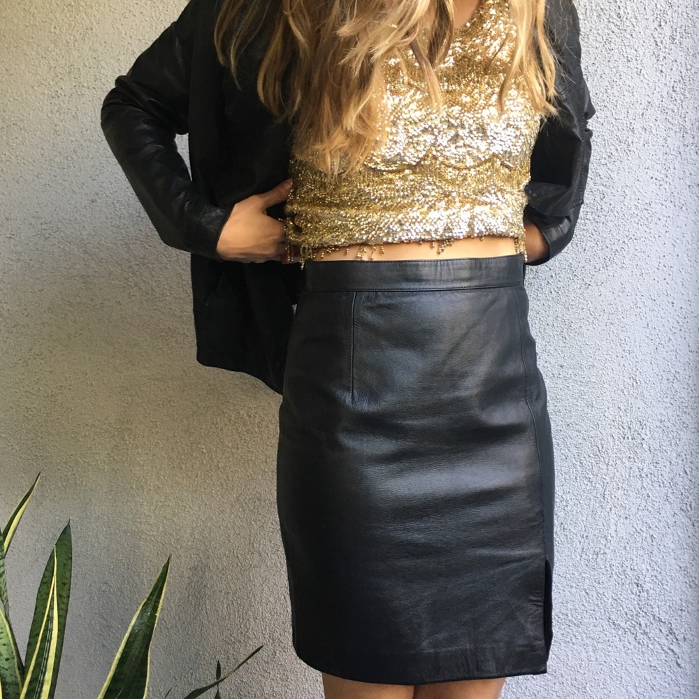 Perfect black leather vintage skirt